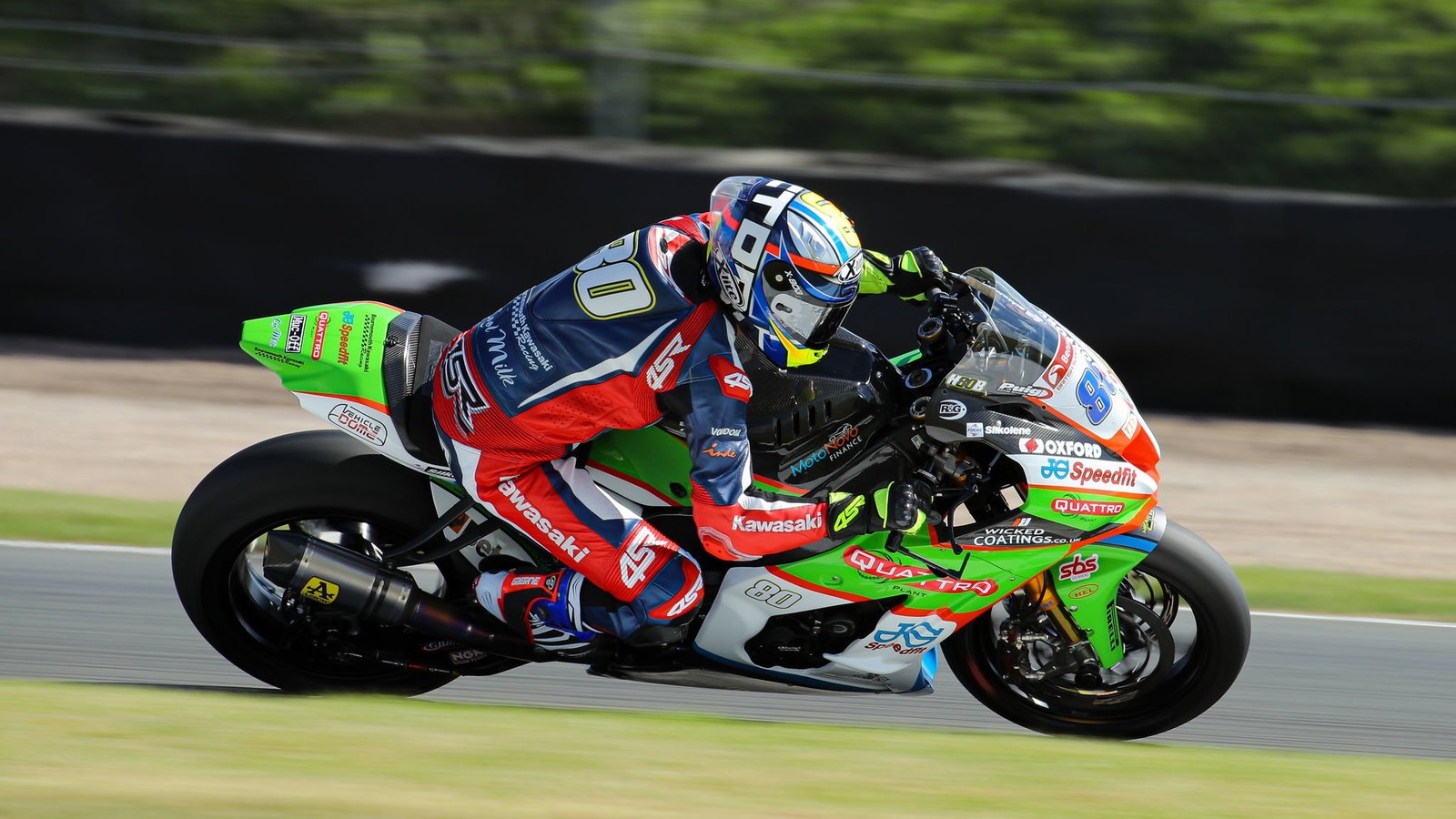 Hector Barbera - Quattro Plant JG Speedfit Kawasaki.jpg